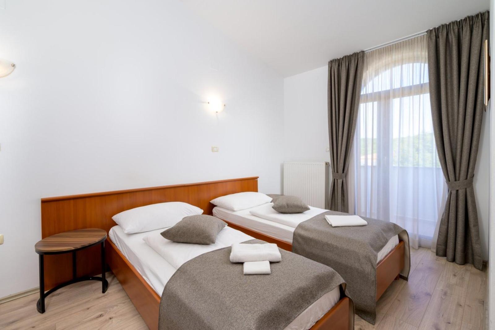 Rooms Luna Sol Krnica Εξωτερικό φωτογραφία