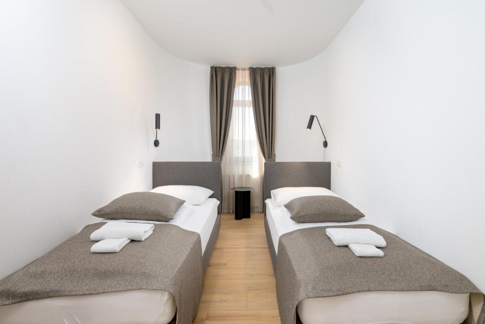 Rooms Luna Sol Krnica Εξωτερικό φωτογραφία