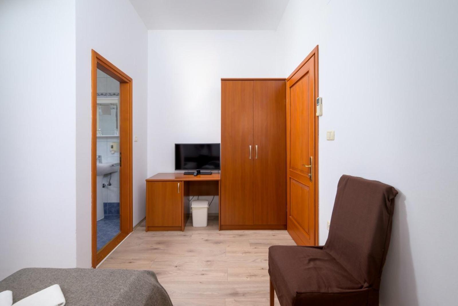 Rooms Luna Sol Krnica Εξωτερικό φωτογραφία