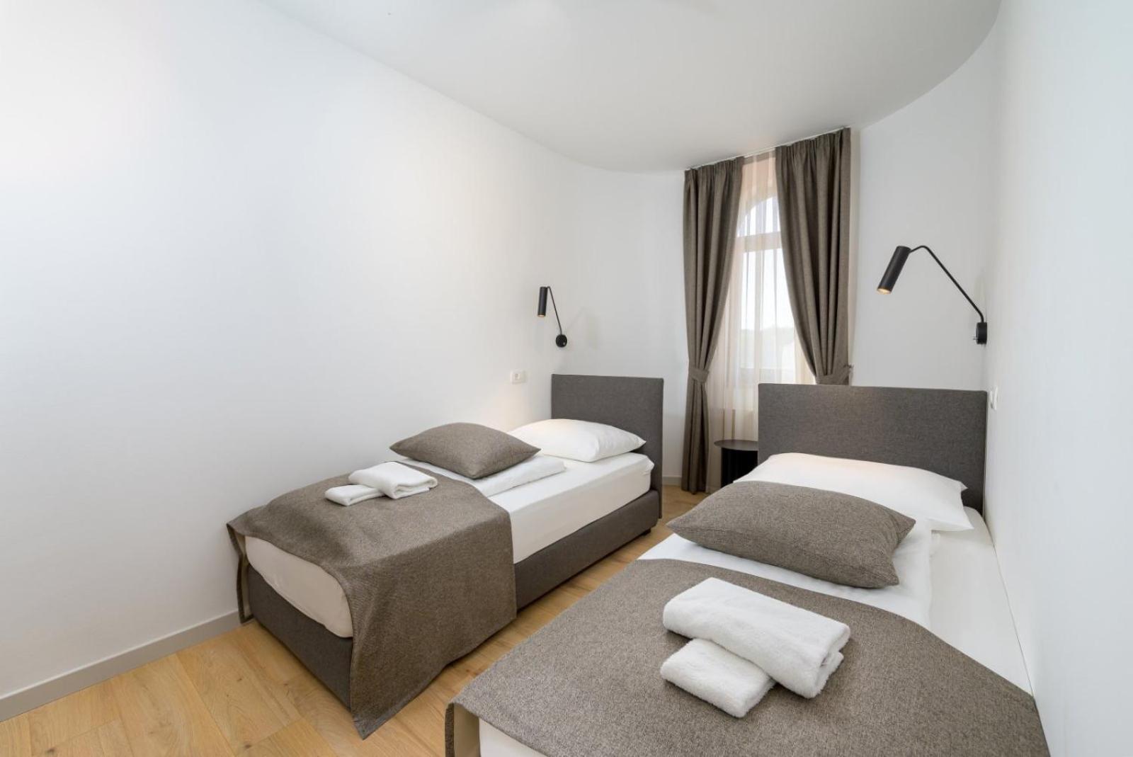 Rooms Luna Sol Krnica Εξωτερικό φωτογραφία